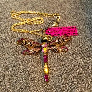 Gorgeous BJ dragonfly necklace